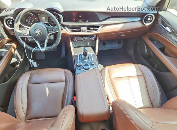 ZASFAKAN3J7B81477 2018 ALFA ROMEO STELVIO Gray 