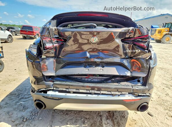 ZASFAKAN3J7B81477 2018 ALFA ROMEO STELVIO Gray 