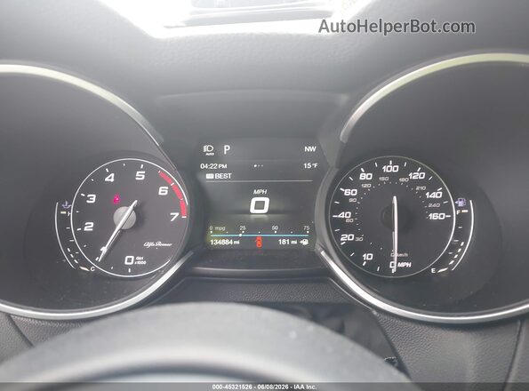 ZASFAKAN7J7B69008 2018 ALFA ROMEO STELVIO Silver Հետևի նստատեղերի տեսք