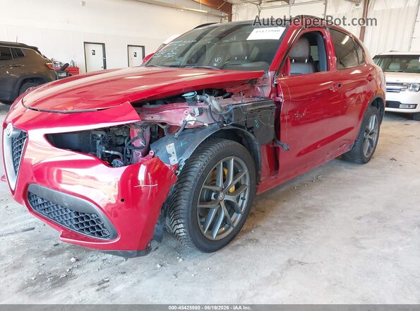 ZASFAKNN1J7C00084 2018 ALFA ROMEO STELVIO Red Դիմացի տեսք