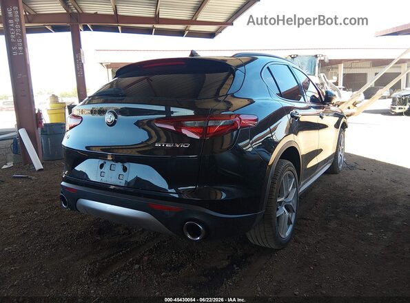 ZASFAKNN2J7C02507 2018 ALFA ROMEO STELVIO Black Задня права чверть