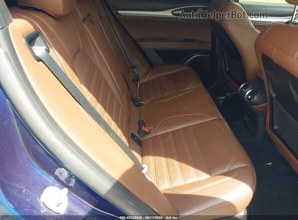 ZASFAKNN3J7C00135 2018 ALFA ROMEO STELVIO Blue VIN կոդի պիտակի տեսք