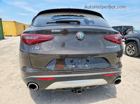 ZASFAKNN4J7C00323 2018 ALFA ROMEO STELVIO Черный 