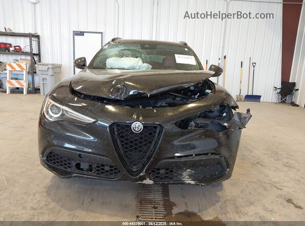 ZASFAKNN5J7B98677 2018 ALFA ROMEO STELVIO Черный Вид щитка приборов