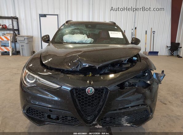 ZASFAKNN5J7B98677 2018 ALFA ROMEO STELVIO Черный Вид спереди