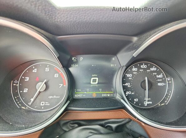 ZASFAKNN7J7B83131 2018 ALFA ROMEO STELVIO White Вид щитка приладів