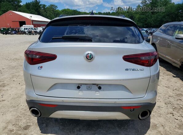 ZASFAKNN7J7B99636 2018 ALFA ROMEO STELVIO Silver Հետևի տեսք