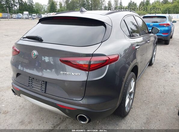 ZASFAKNNXJ7B98948 2018 ALFA ROMEO STELVIO Gray 