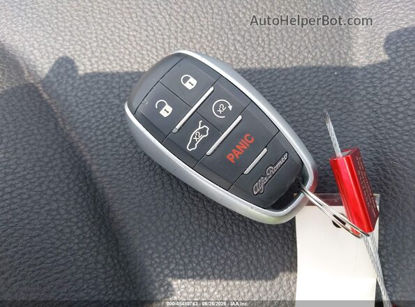 ZASFAKPN1J7B91075 2018 ALFA ROMEO STELVIO Black Առջևի վահանակի տեսք