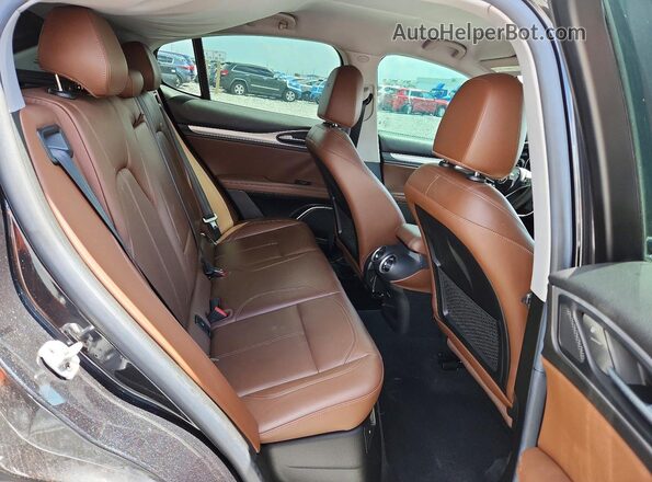 ZASFAKPN8J7B79599 2018 ALFA ROMEO STELVIO Black უკანა სალონის ხედი
