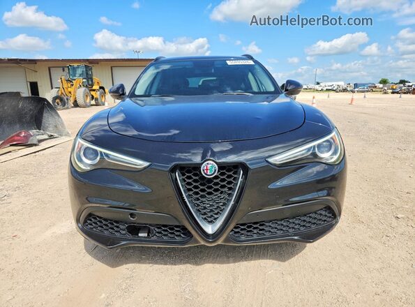 ZASFAKPNXJ7B85520 2018 ALFA ROMEO STELVIO Black 