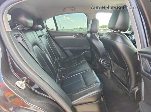 ZASFAKPNXJ7B85520 2018 ALFA ROMEO STELVIO Black 