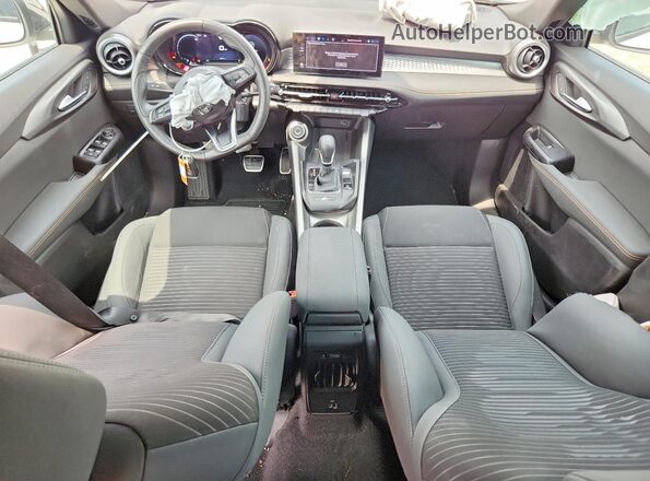ZASNATAN0S3091050 2025 ALFA ROMEO OTHER White Dashboard view