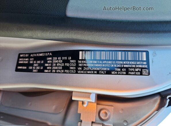 ZASPAJAN0M7D09614 2021 ALFA ROMEO STELVIO Silver VIN sticker view