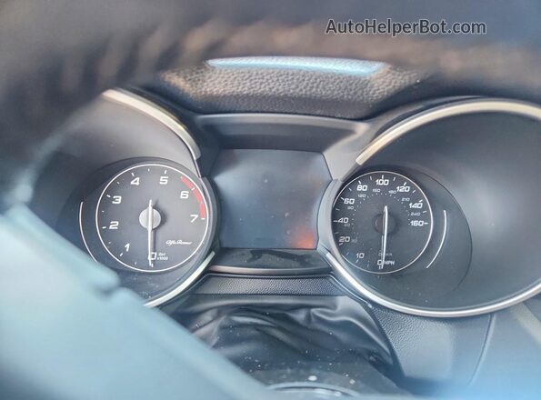ZASPAJAN2L7C74055 2020 ALFA ROMEO STELVIO Серый Вид щитка приборов