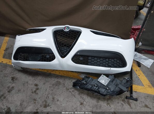 ZASPAJAN3K7C70823 2019 ALFA ROMEO STELVIO White ხელსაწყოთა პანელის ხედი