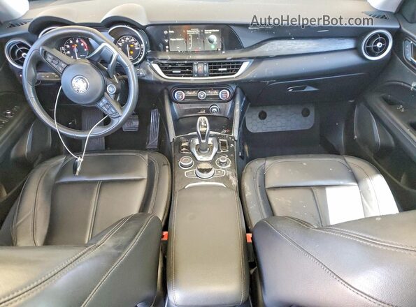 ZASPAJAN4L7C88135 2020 ALFA ROMEO STELVIO Gray Widok deski rozdzielczej