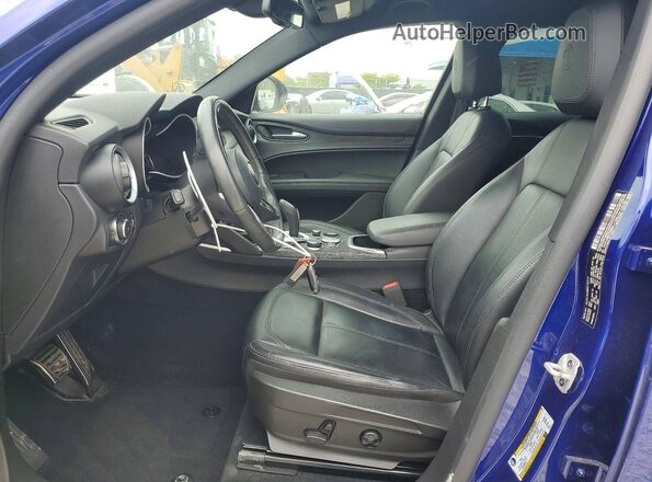 ZASPAJAN4P7D50509 2023 ALFA ROMEO STELVIO Blue Vista interior delantera