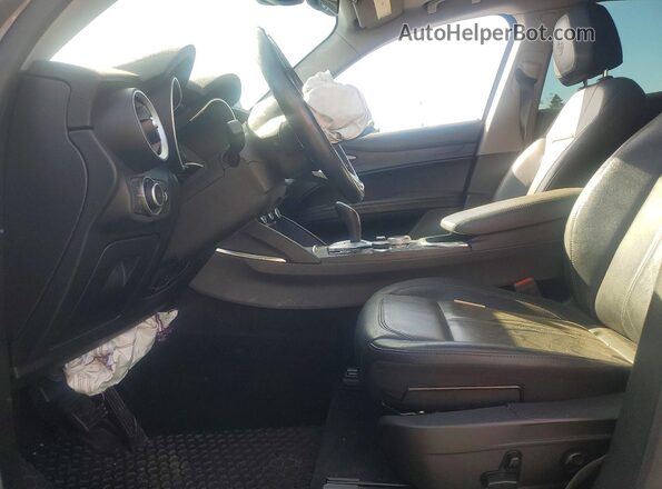ZASPAJAN5L7C93926 2020 ALFA ROMEO STELVIO Gray Vista interior delantera