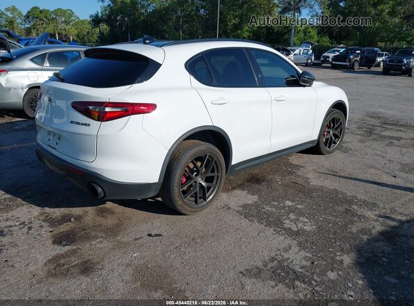 ZASPAJAN7L7C86315 2020 ALFA ROMEO STELVIO White Rear right