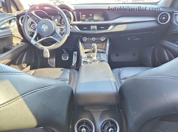 ZASPAKAN0K7C29653 2019 ALFA ROMEO STELVIO Black 