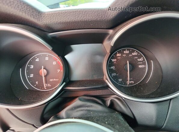 ZASPAKAN2P7D49851 2023 ALFA ROMEO STELVIO Black Widok zestawu wskaźników