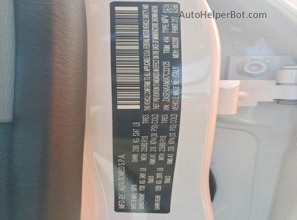 ZASPAKAN6K7C33125 2019 ALFA ROMEO STELVIO White სალონის 360-გრადუსიანი ხედი