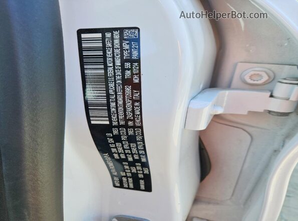 ZASPAKBN3P7D58962 2023 ALFA ROMEO STELVIO White Панорамний вид салону 360°
