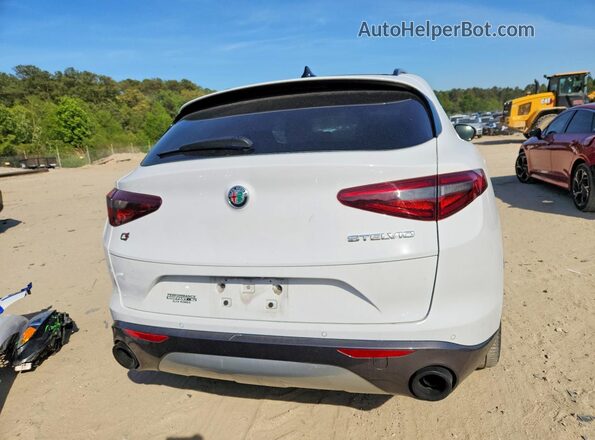 ZASPAKBN3P7D58962 2023 ALFA ROMEO STELVIO White Вид ззаду
