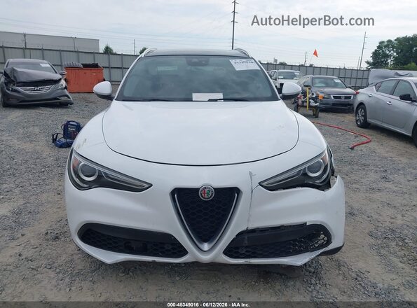ZASPAKBN4K7C45546 2019 ALFA ROMEO STELVIO White Widok deski rozdzielczej