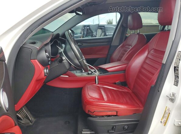 ZASPAKBN6K7C32751 2019 ALFA ROMEO STELVIO White Widok wnętrza z przodu