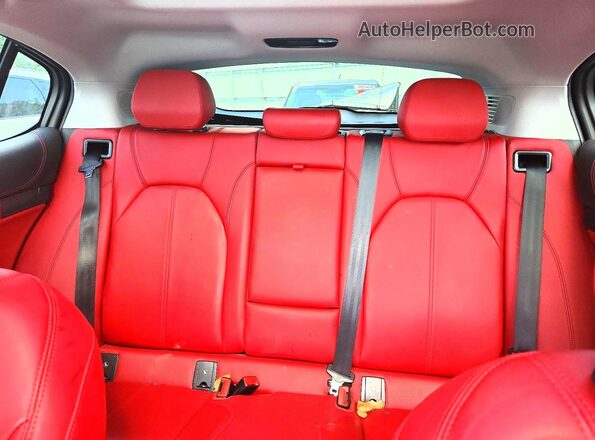 ZASPAKBN6M7D15373 2021 ALFA ROMEO STELVIO Silver Vista de los asientos traseros