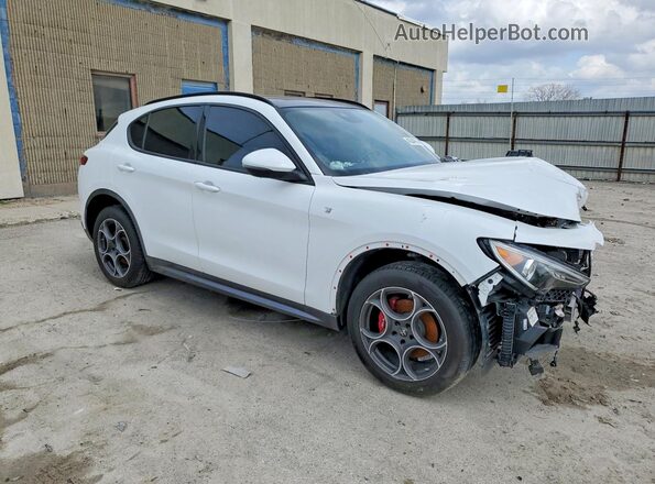 ZASPAKBN6N7D33812 2022 ALFA ROMEO STELVIO White Przód prawy