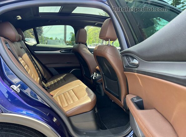 ZASPAKBN7K7C71882 2019 ALFA ROMEO STELVIO Blue Vista trasera