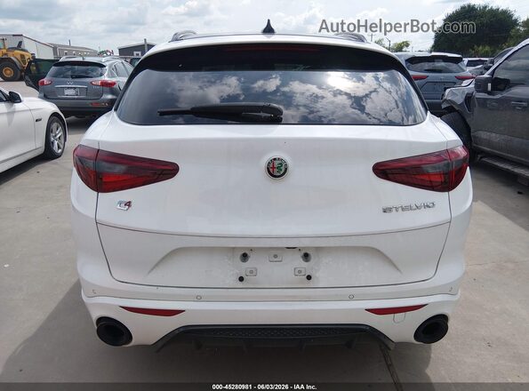 ZASPAKBN7P7D63517 2023 ALFA ROMEO STELVIO White 