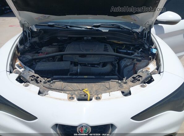 ZASPAKBN8K7C40883 2019 ALFA ROMEO STELVIO White Vista trasera
