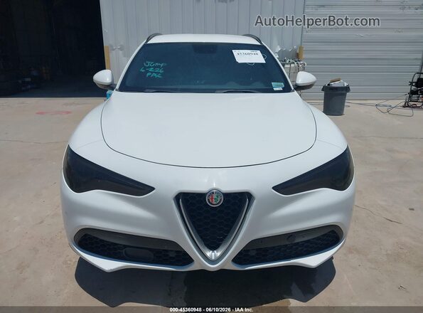 ZASPAKBN8K7C40883 2019 ALFA ROMEO STELVIO White Vista del cuadro de instrumentos