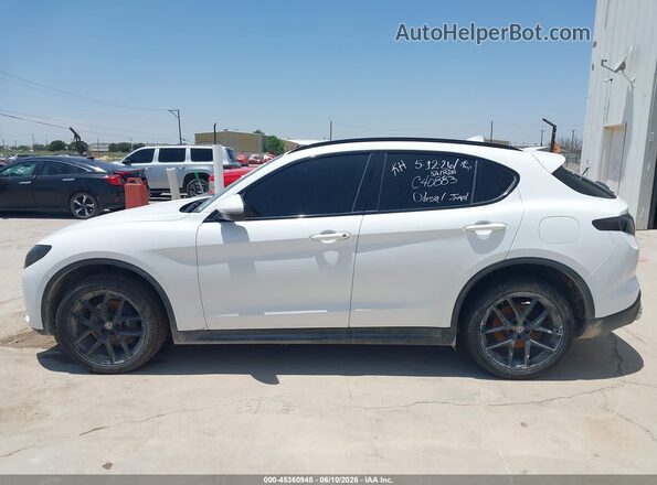 ZASPAKBN8K7C40883 2019 ALFA ROMEO STELVIO White Vista interior de 360 grados