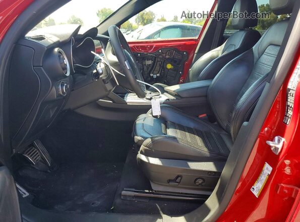 ZASPAKBN9K7C57711 2019 ALFA ROMEO STELVIO Red Widok wnętrza z przodu