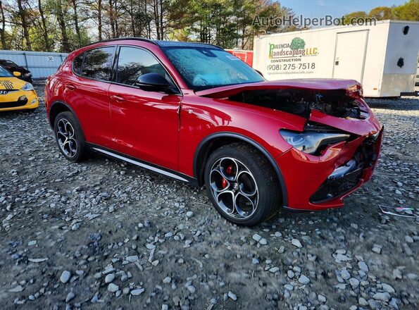 ZASPAKBNXR7D70531 2024 ALFA ROMEO STELVIO Красный 