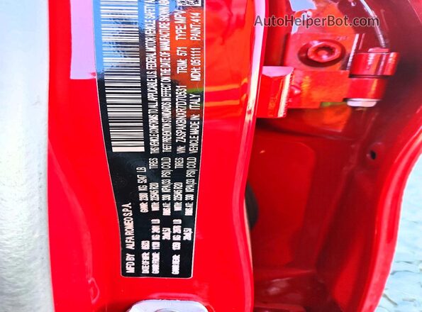 ZASPAKBNXR7D70531 2024 ALFA ROMEO STELVIO Красный 