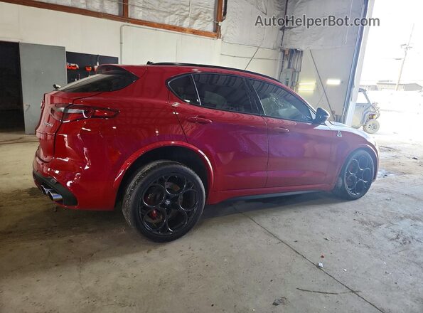 ZASPAKEV9P7D68259 2023 ALFA ROMEO STELVIO Red Trasero derecho