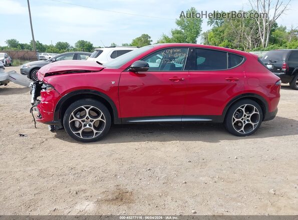 ZASPATCW2R3059290 2024 ALFA ROMEO OTHER Red Սալոնի 360 աստիճան տեսք