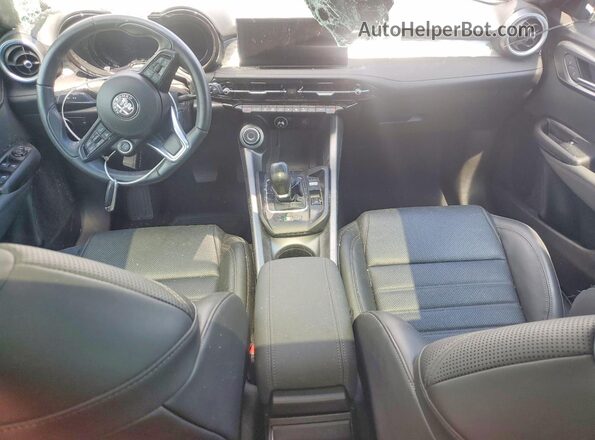 ZASPATCW5R3057730 2024 ALFA ROMEO OTHER Gray Vista del salpicadero