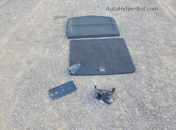 ZASPATCW5R3057730 2024 ALFA ROMEO OTHER Gray Vista del compartimento del motor