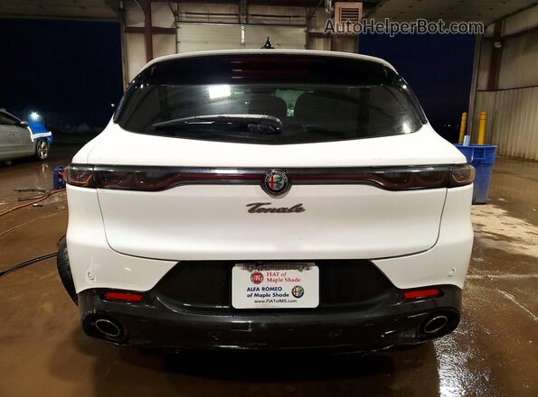ZASPATDW5R3035872 2024 ALFA ROMEO OTHER White Հետևի տեսք