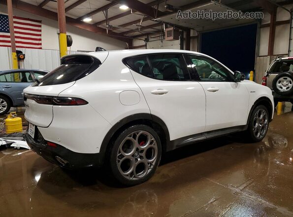 ZASPATDW5R3035872 2024 ALFA ROMEO OTHER White Հետևի աջ