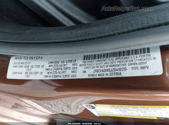 ZFBCFADH9JZ041020 2018 FIAT 500L Brown Вид підкапотного простору