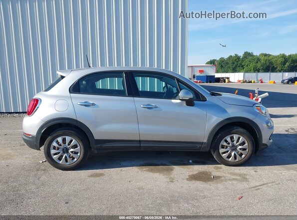 ZFBCFXAB0HP573927 2017 FIAT 500X Silver Սալոնի 360 աստիճան տեսք