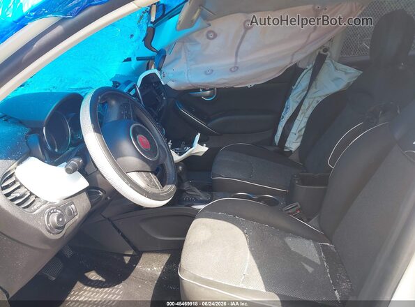 ZFBCFXAB0JP663620 2018 FIAT 500X White Սալոնի դիմացի տեսք
